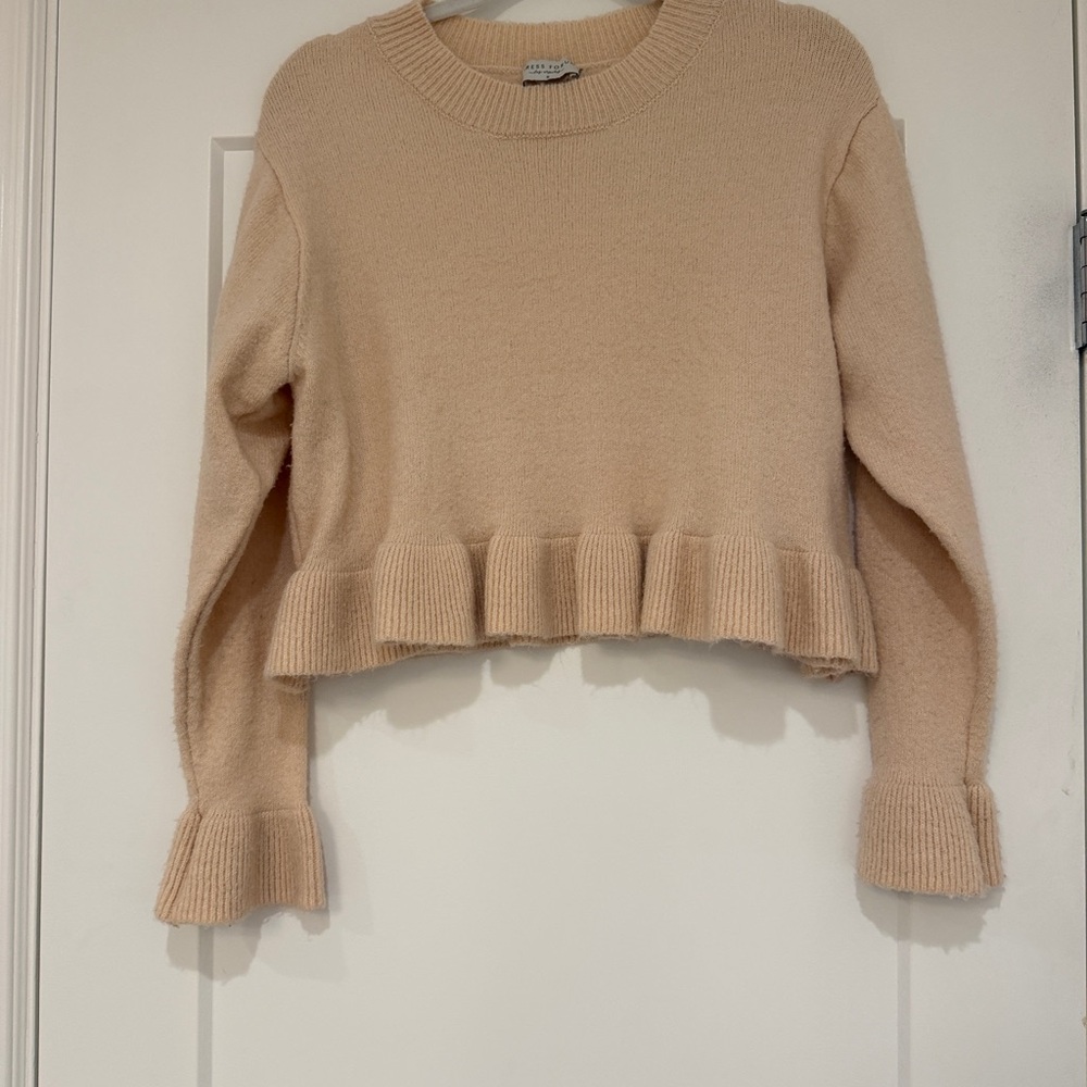 Dress Forum Cream Peplum Hem Crewneck Sweater